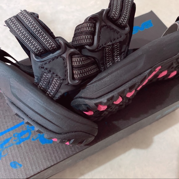 Teva 👩Terra Fi Lite Double Zipper Black Sandals